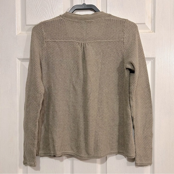 Eddie Bauer Women’s Cardigan One Button Size Medium Fall Vintage Tan - Picture 2 of 6